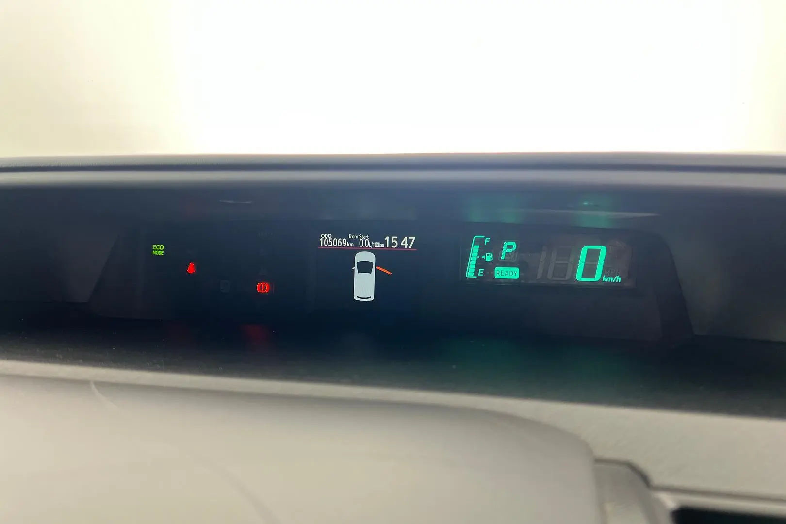 2013 Toyota Prius C Gallery Image 22