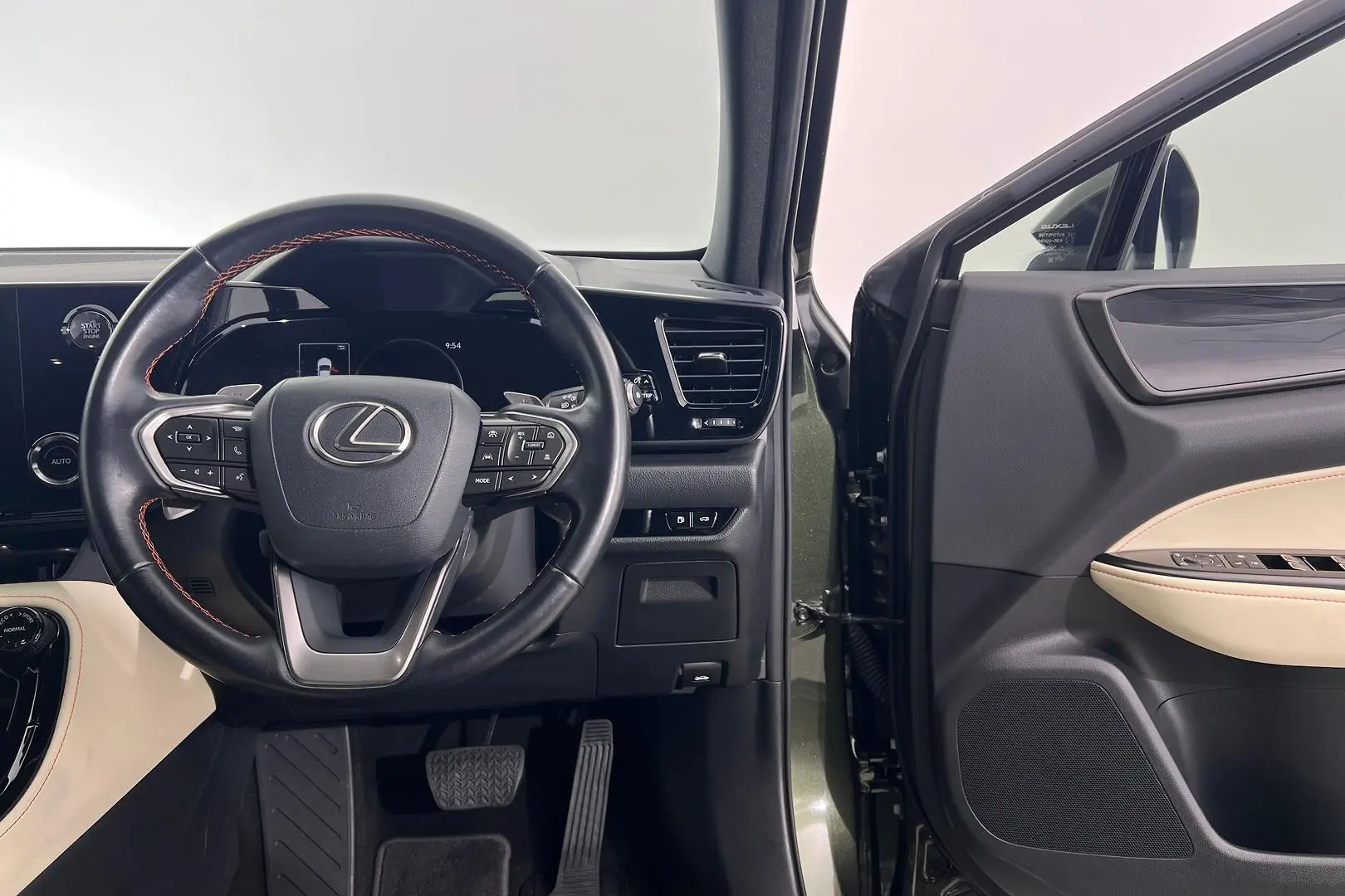 2023 Lexus NX Gallery Image 16