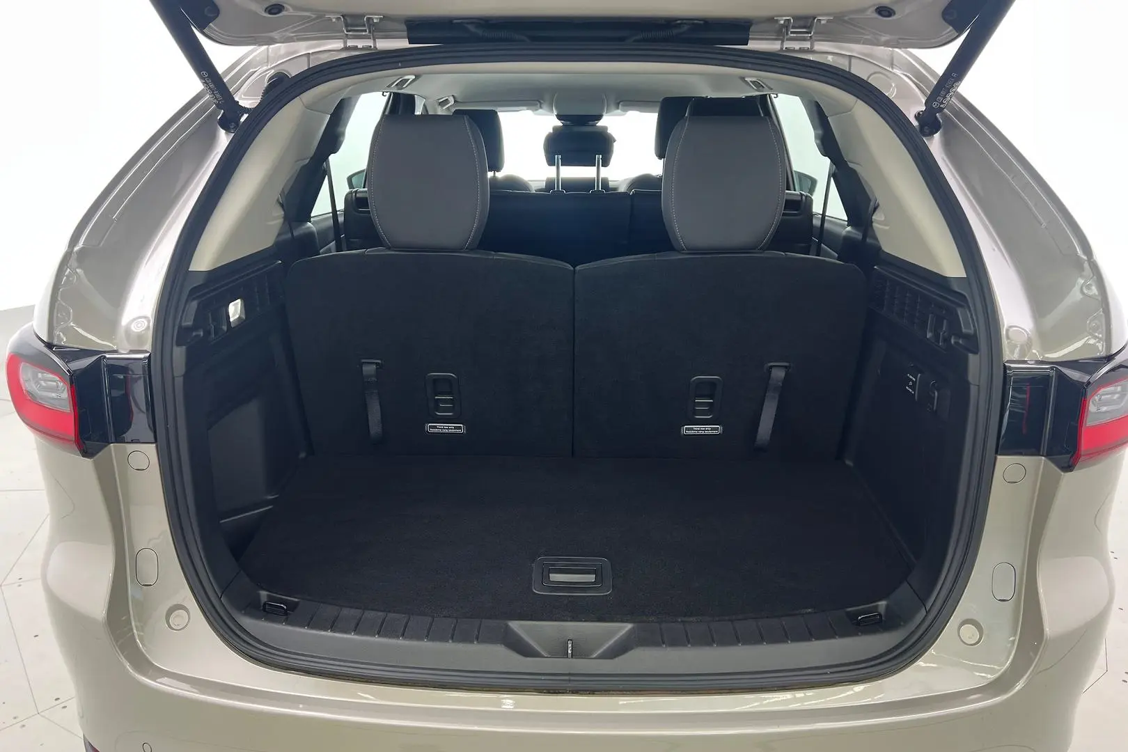 2024 Mazda CX-90 Gallery Image 24