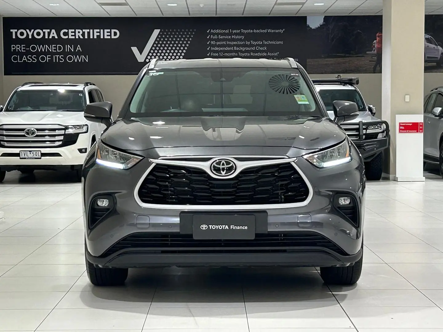 2023 Toyota Kluger Gallery Image 4