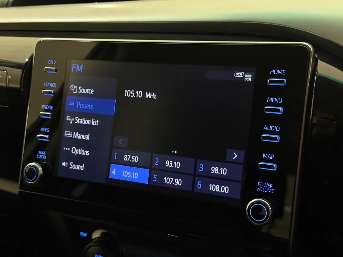 2023 Toyota Hilux Gallery Image 18