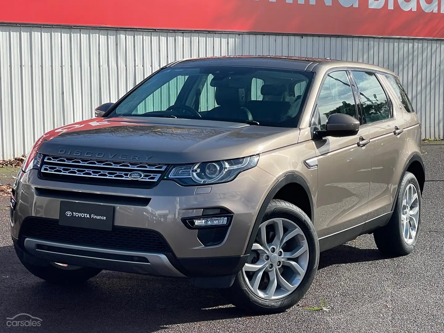 2016 Land Rover Discovery Sport Image 10