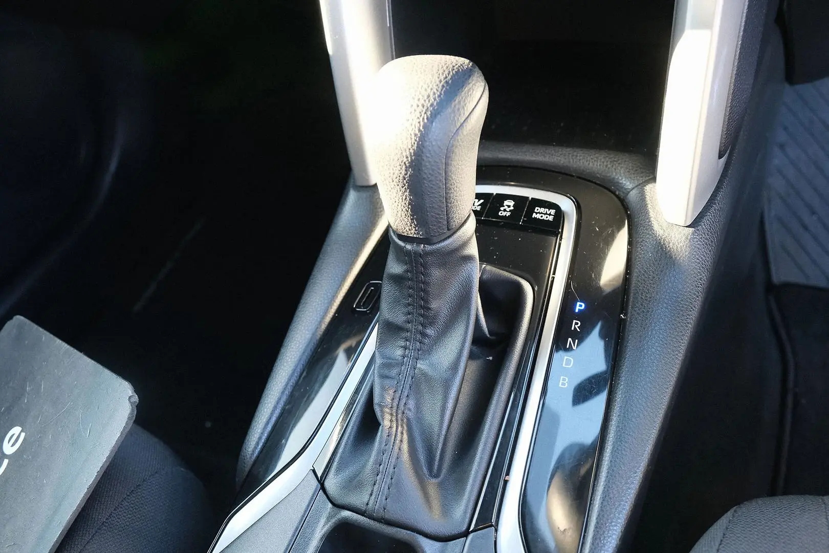 2023 Toyota Corolla Cross Gallery Image 17