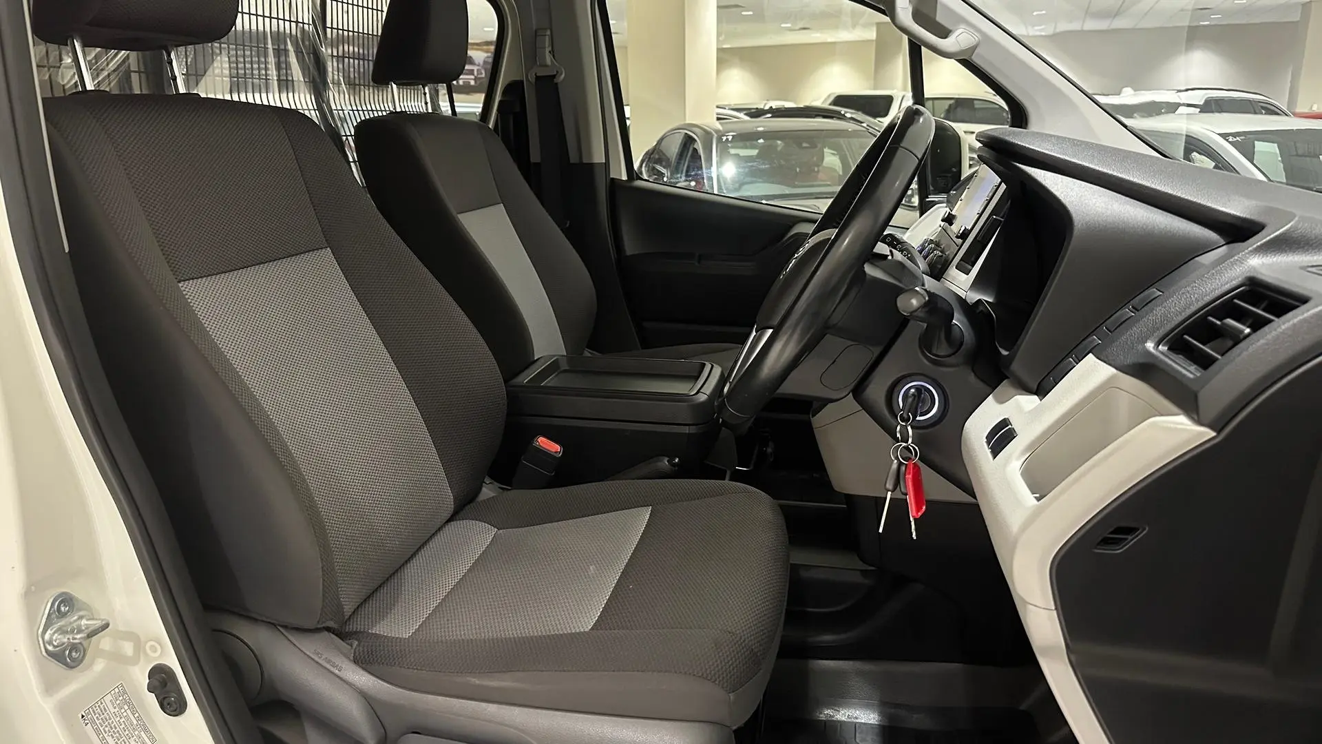 2021 Toyota Hiace Gallery Image 26