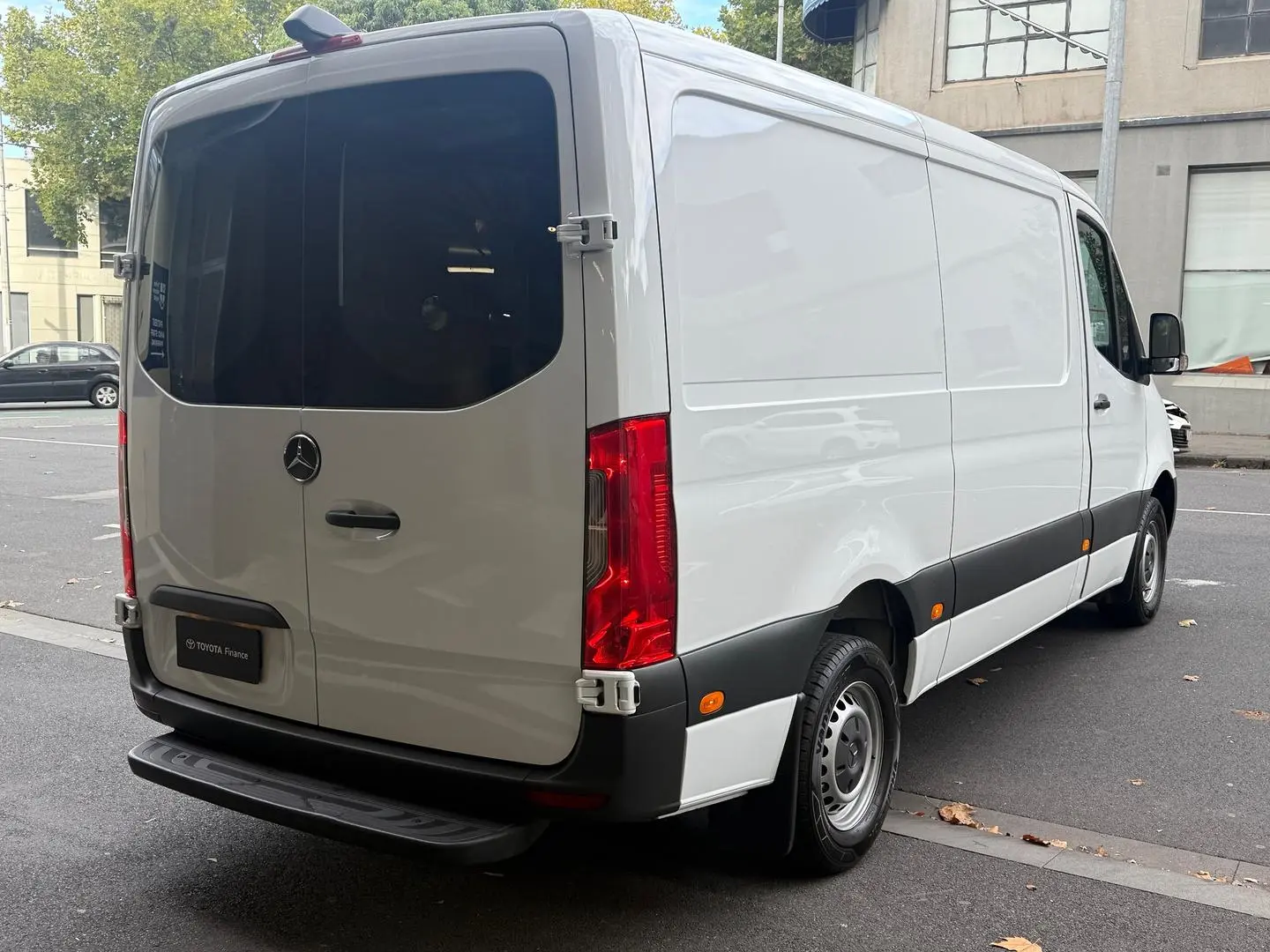 2023 Mercedes-Benz Sprinter Gallery Image 10