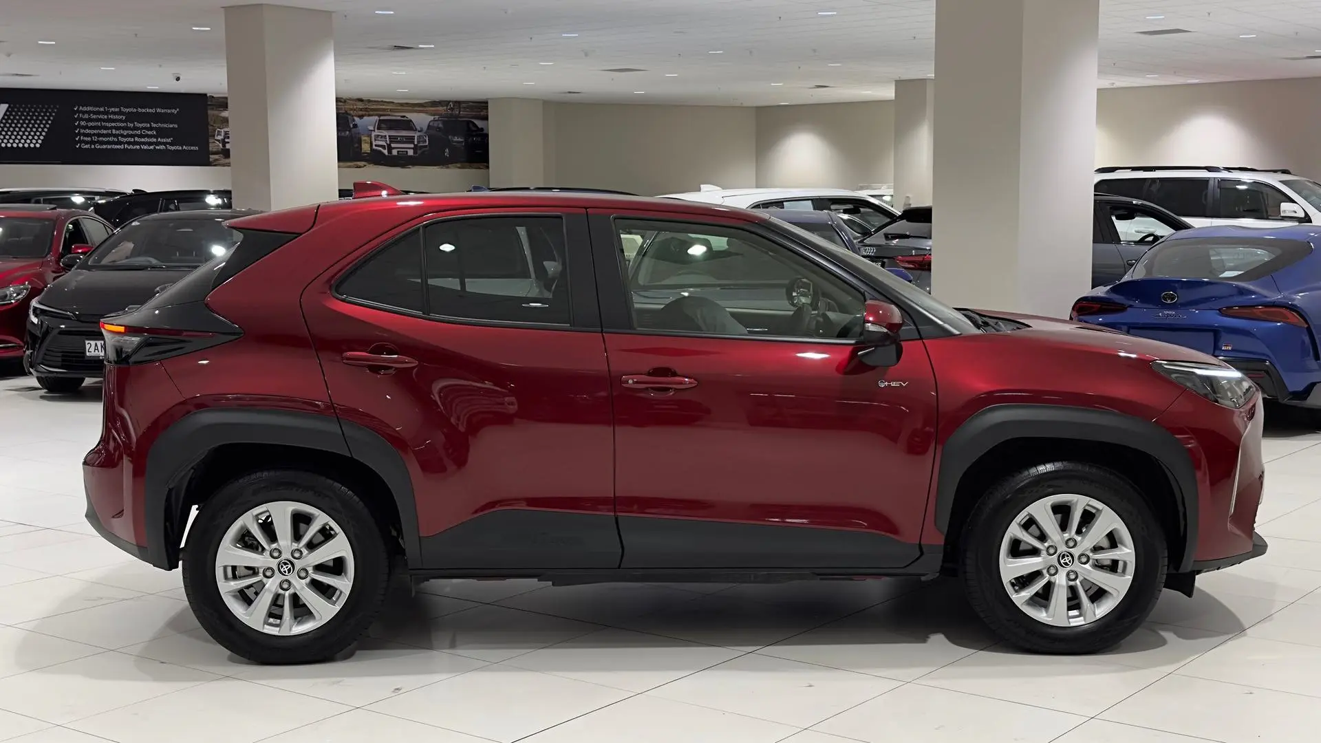 2024 Toyota Yaris Cross Gallery Image 2
