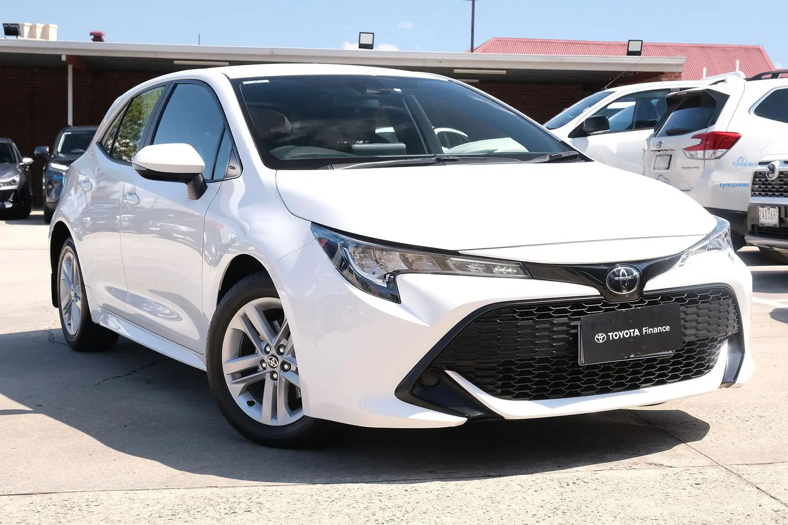 2018 Toyota Corolla Gallery Image 1