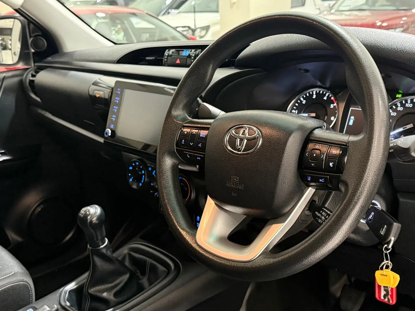 2021 Toyota Hilux Gallery Image 5