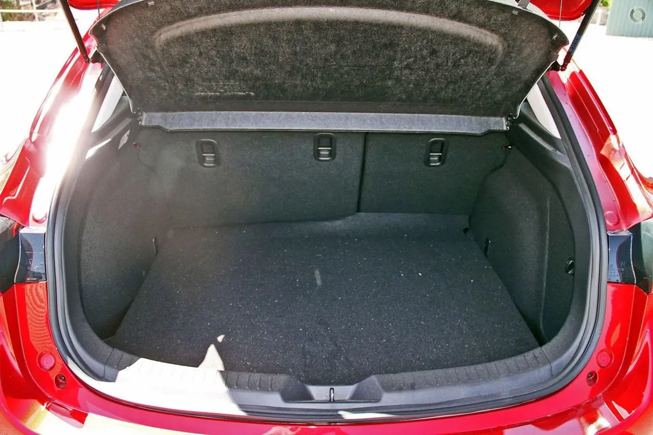 2014 Mazda 3 Gallery Image 8