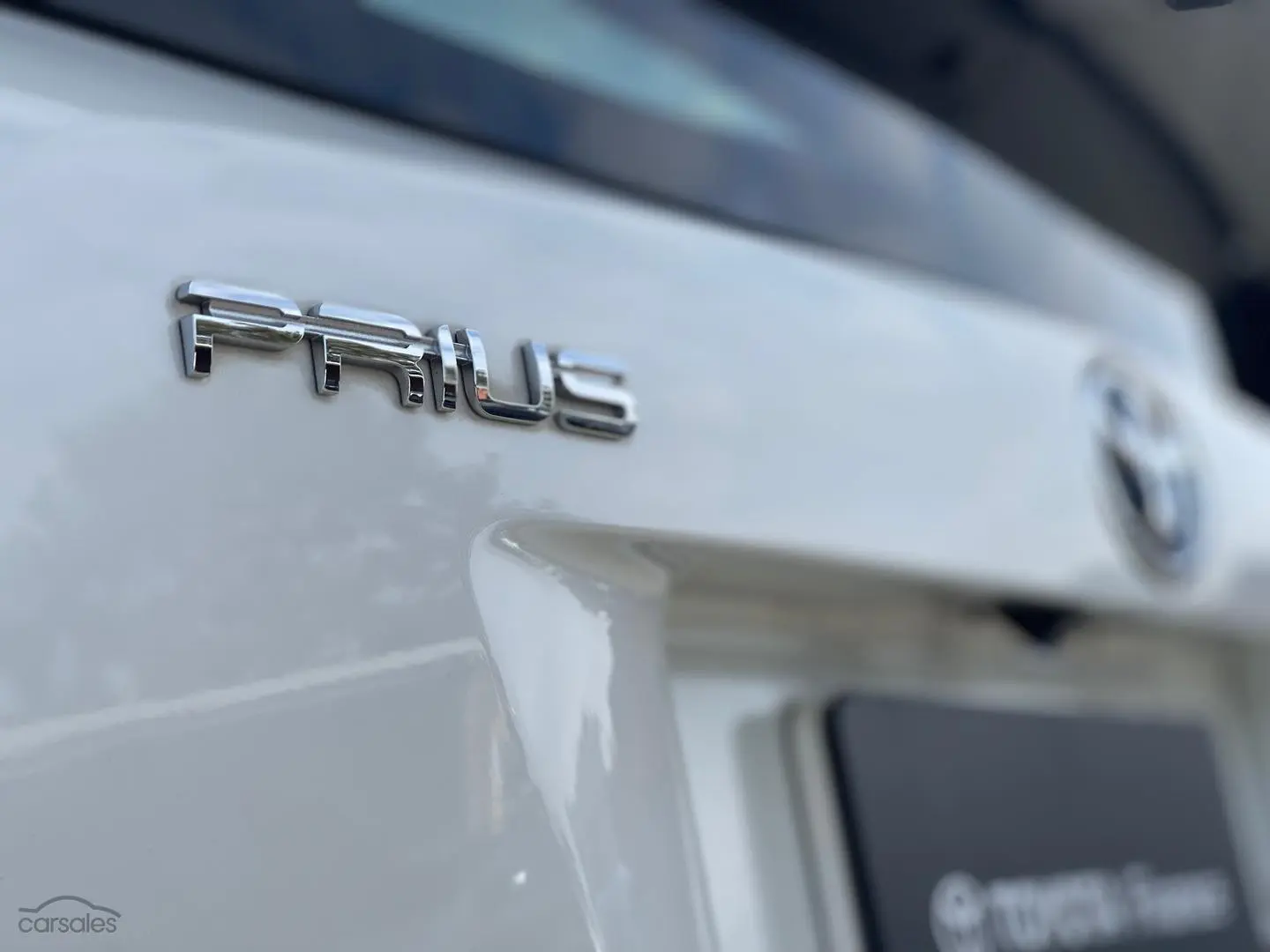 2016 Toyota Prius Image 32