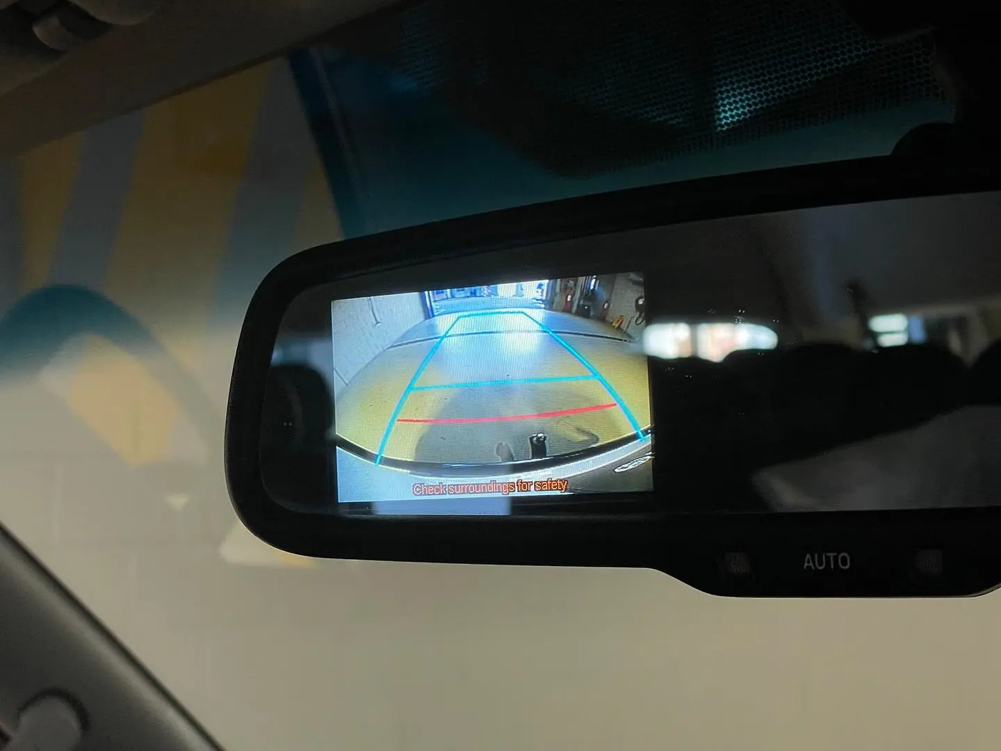 2018 Toyota Hiace Gallery Image 18