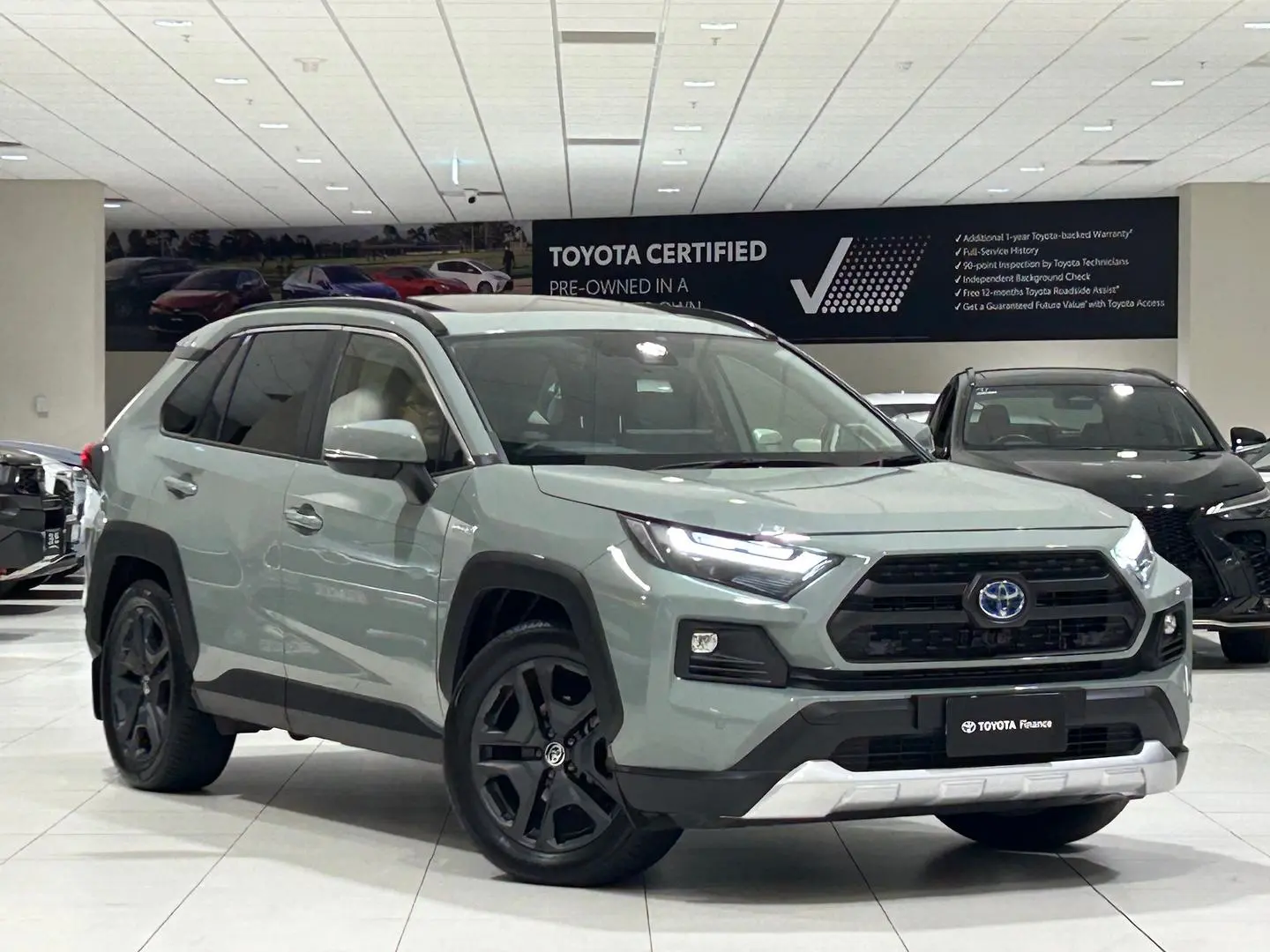 2024 Toyota RAV4 Gallery Image 1