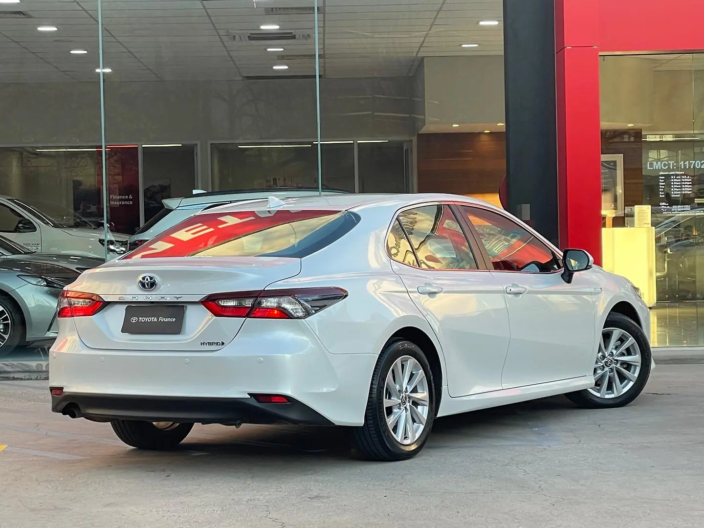 2022 Toyota Camry Gallery Image 10