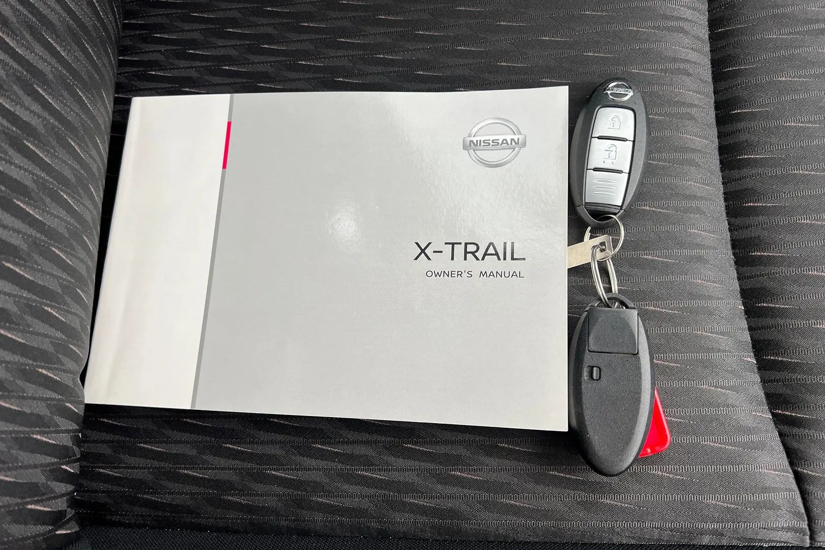 2021 Nissan X-TRAIL Gallery Image 23