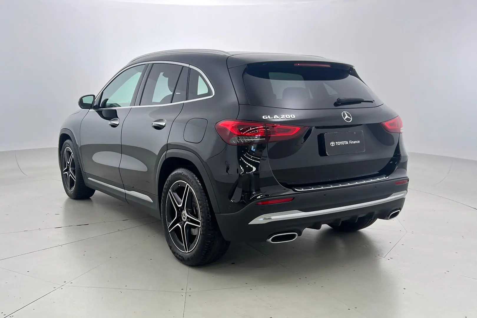 2023 Mercedes-Benz GLA-Class Gallery Image 7