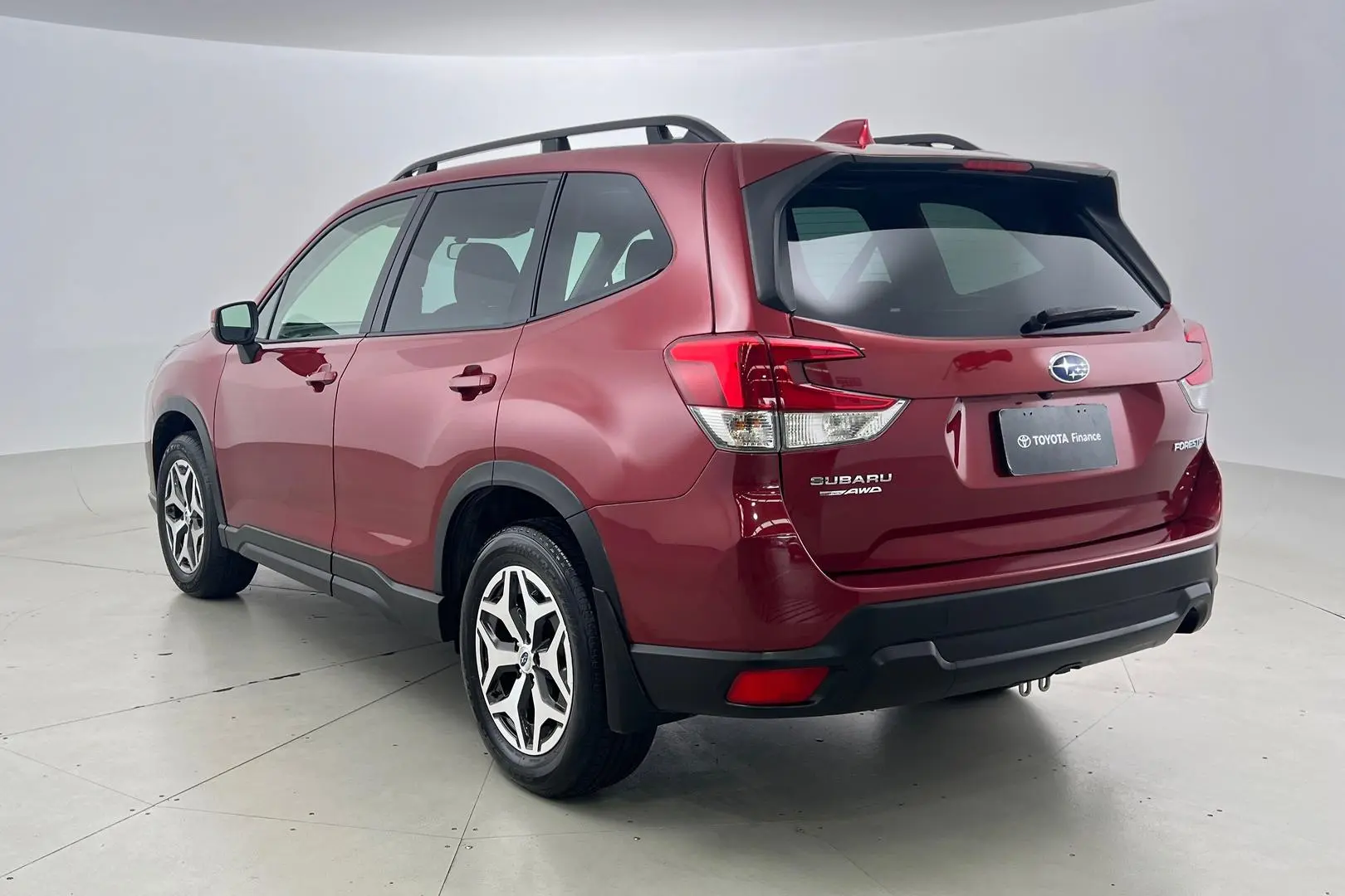 2021 Subaru Forester Gallery Image 2