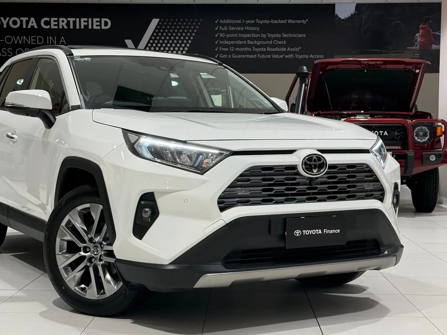 2024 Toyota RAV4 Gallery Image 3