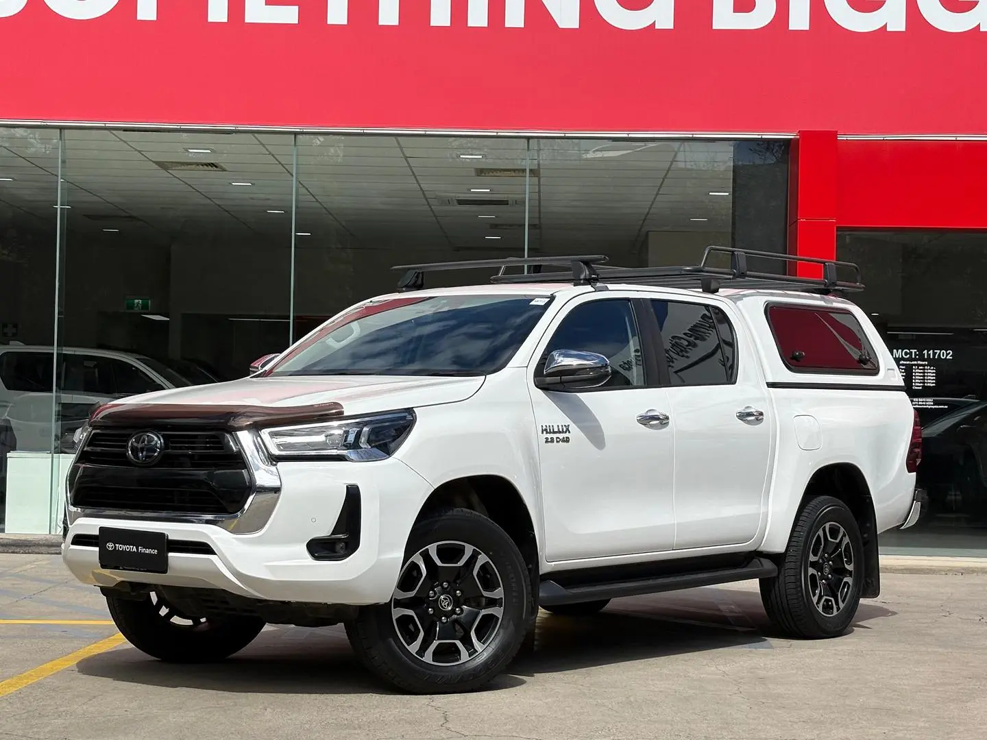 2022 Toyota Hilux Gallery Image 4