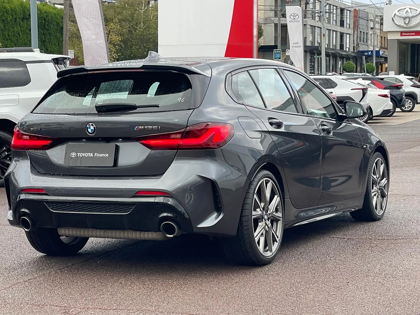 2021 BMW 1 Series Gallery Image 4