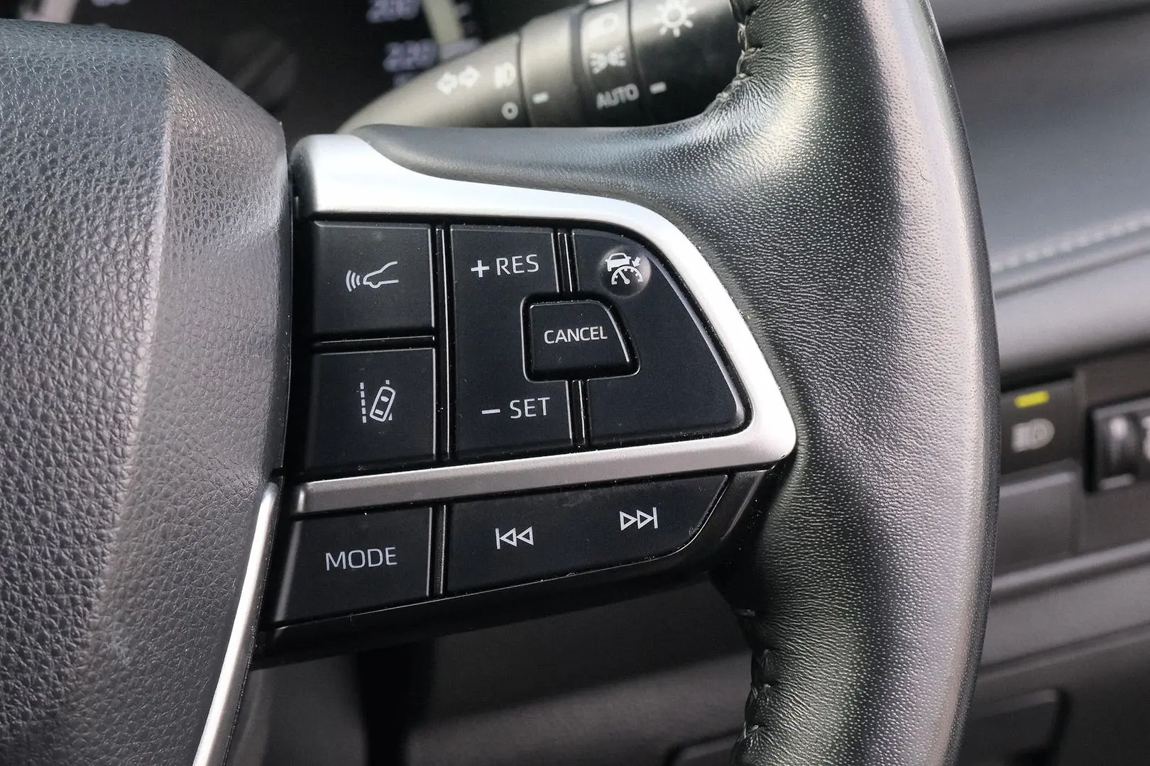 2021 Toyota Kluger Gallery Image 14