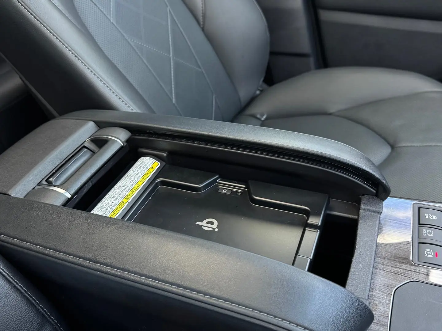 2024 Toyota Kluger Gallery Image 19