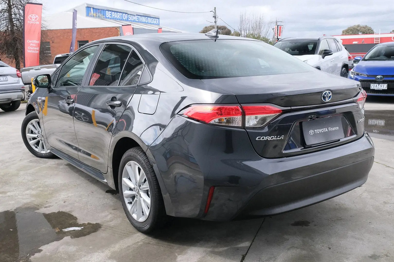 2024 Toyota Corolla Gallery Image 2