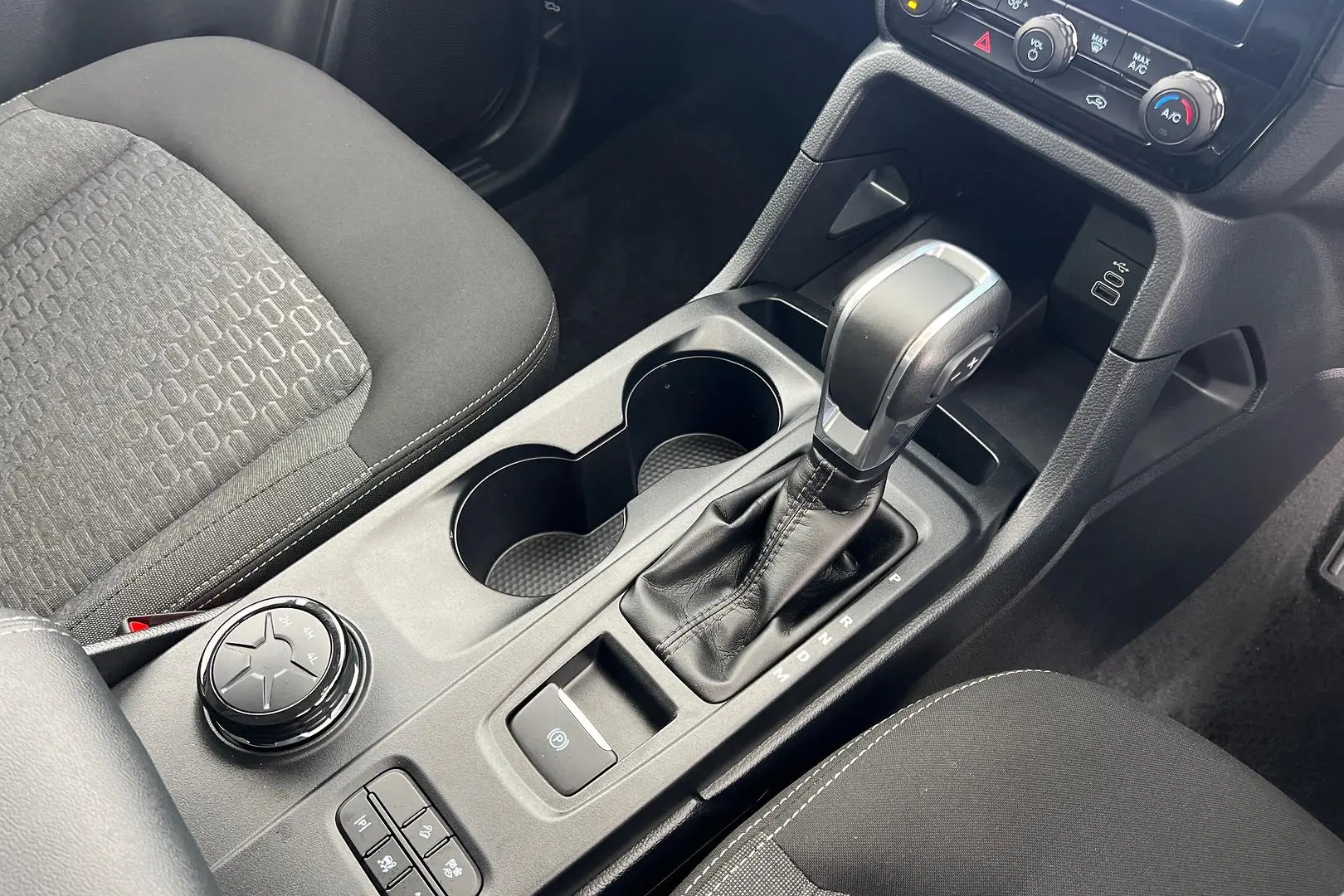 2024 Ford Ranger Gallery Image 13