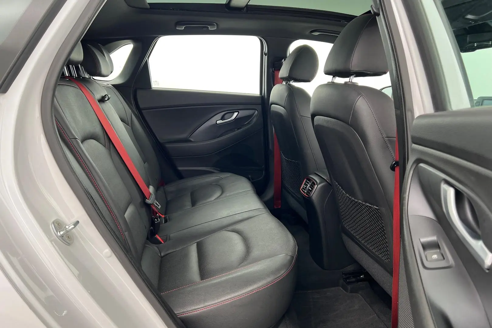 2018 Hyundai i30 Gallery Image 19