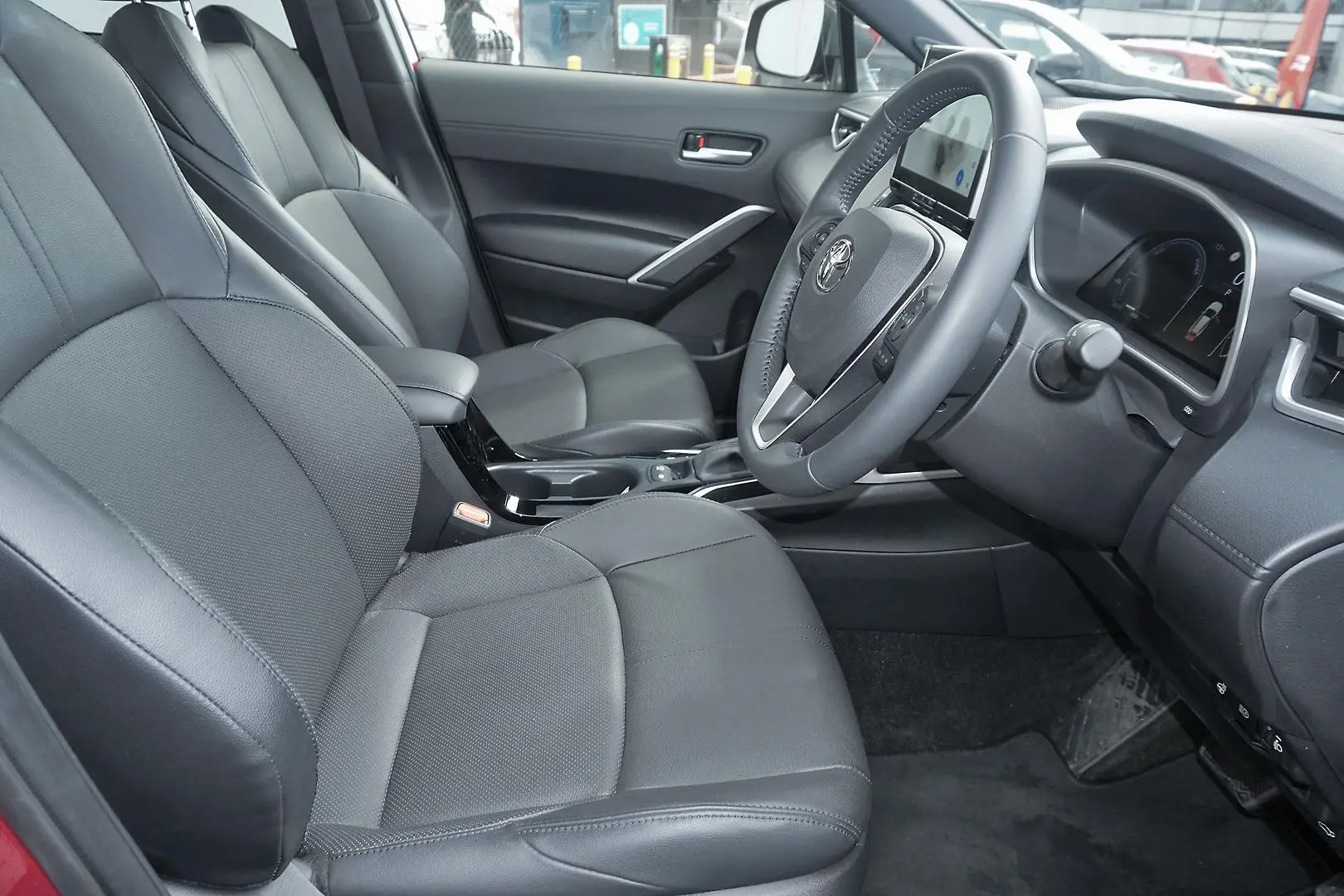 2024 Toyota Corolla Cross Gallery Image 5