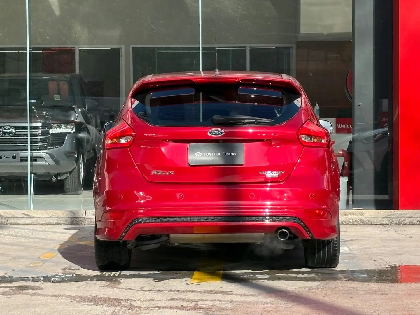 2017 Ford Focus Gallery Image 9