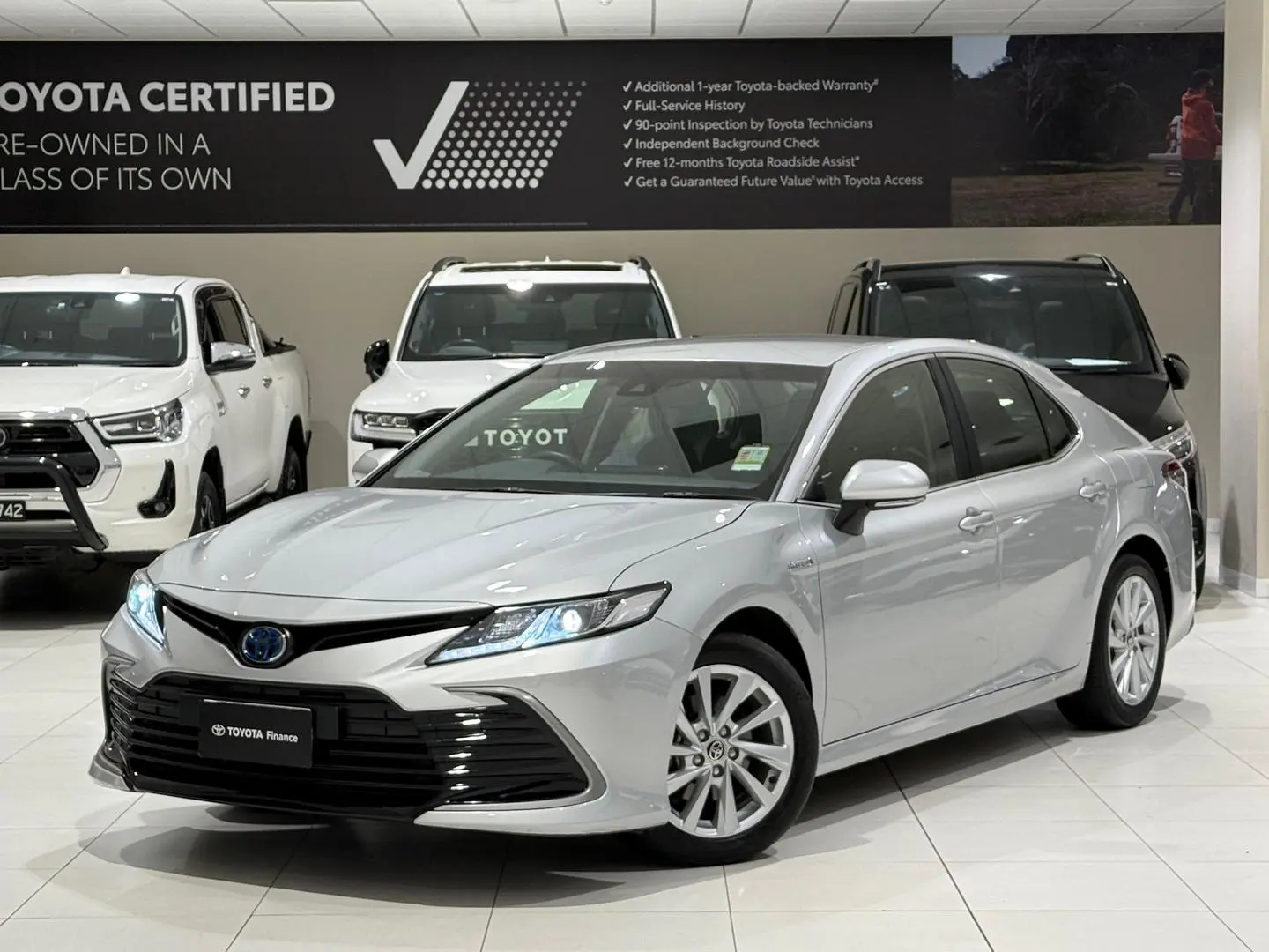 2024 Toyota Camry Gallery Image 4