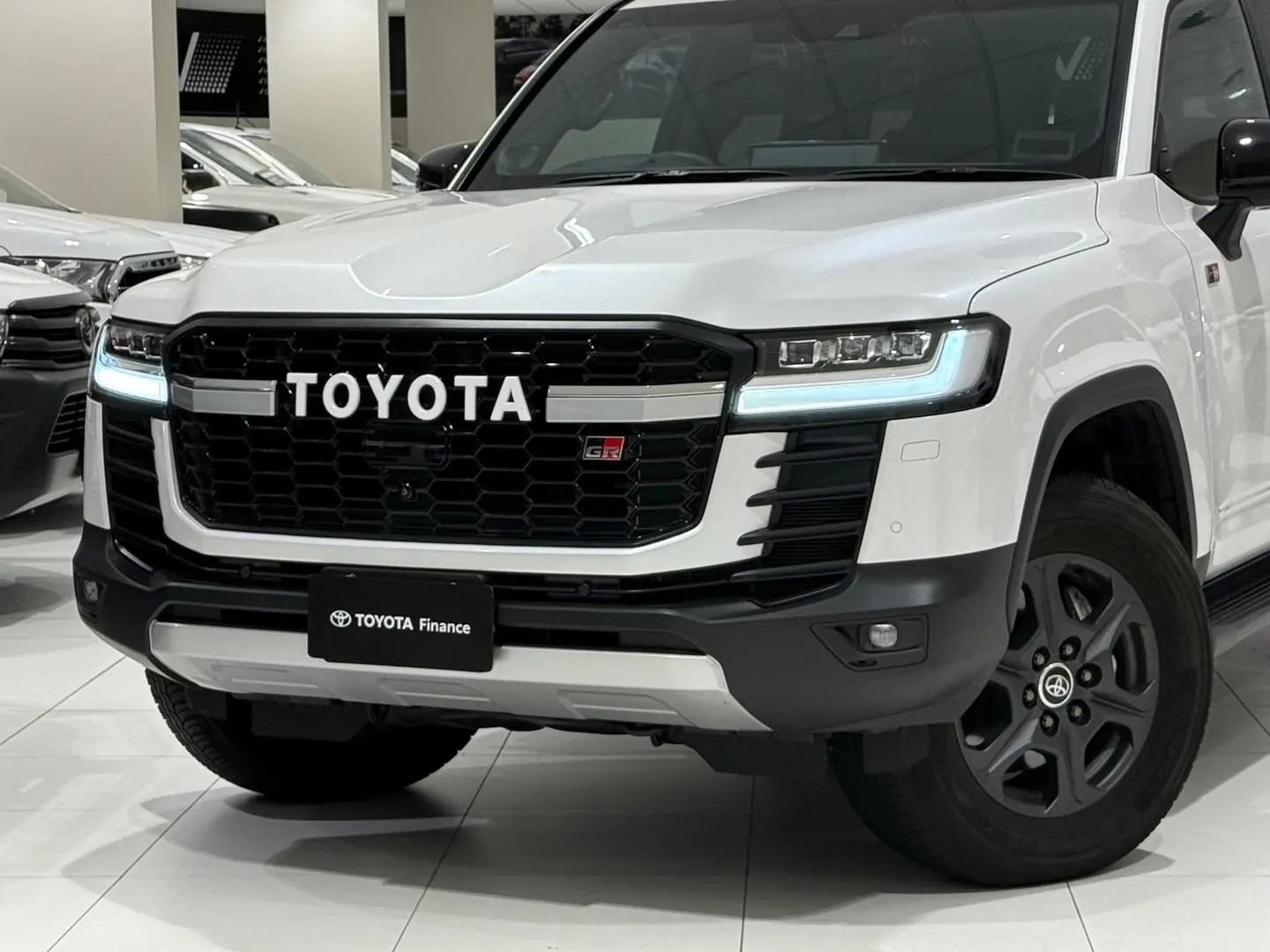 2023 Toyota Landcruiser Gallery Image 7