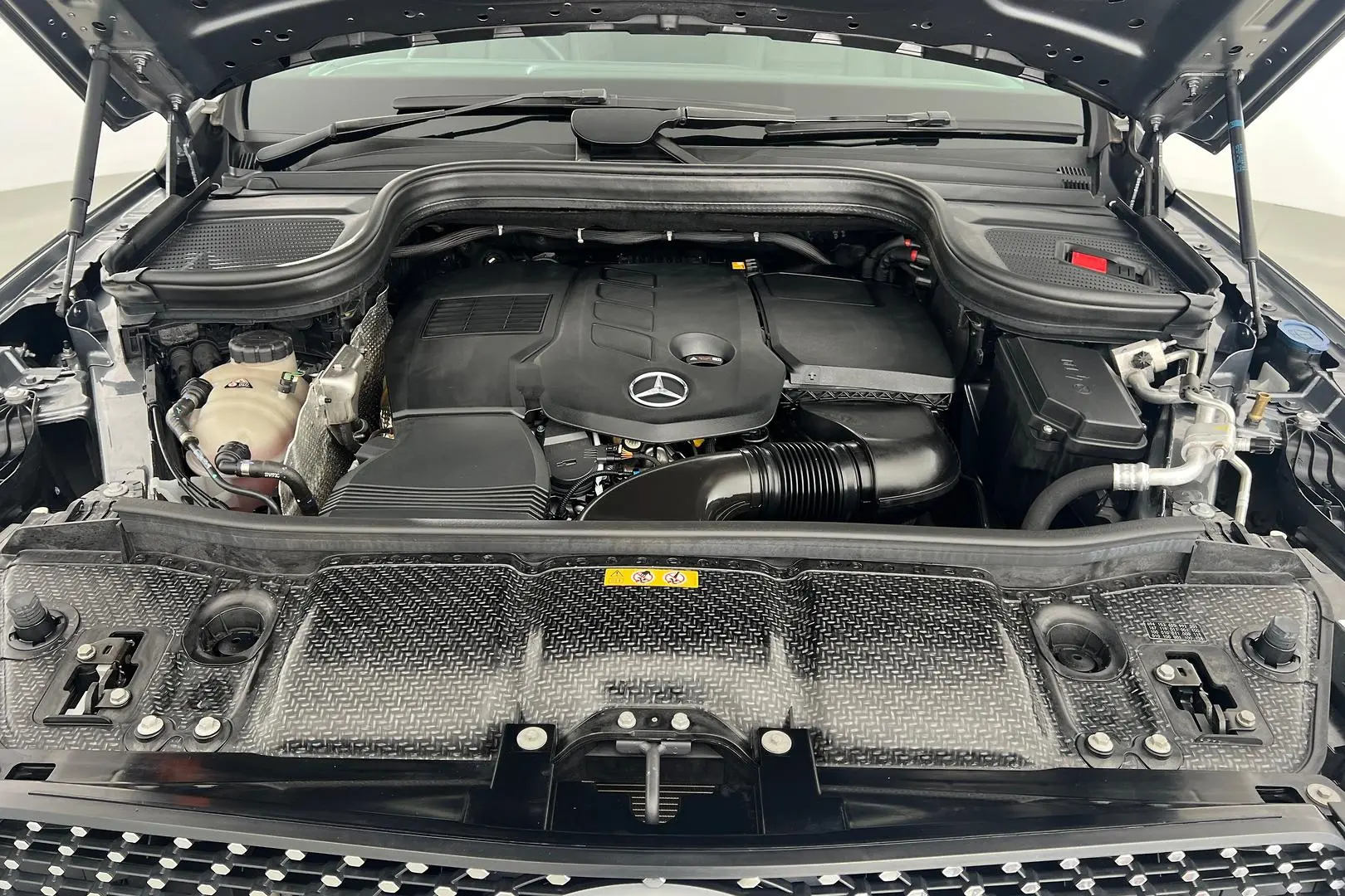 2022 Mercedes-Benz GLE-Class Gallery Image 18