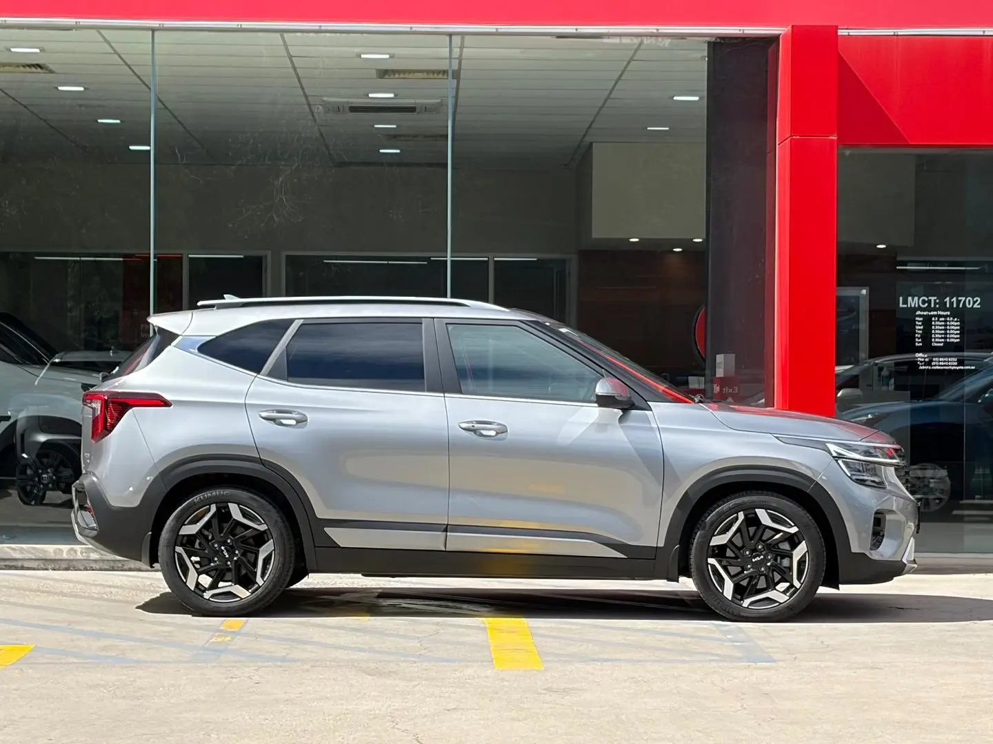 2023 Kia Seltos Gallery Image 3