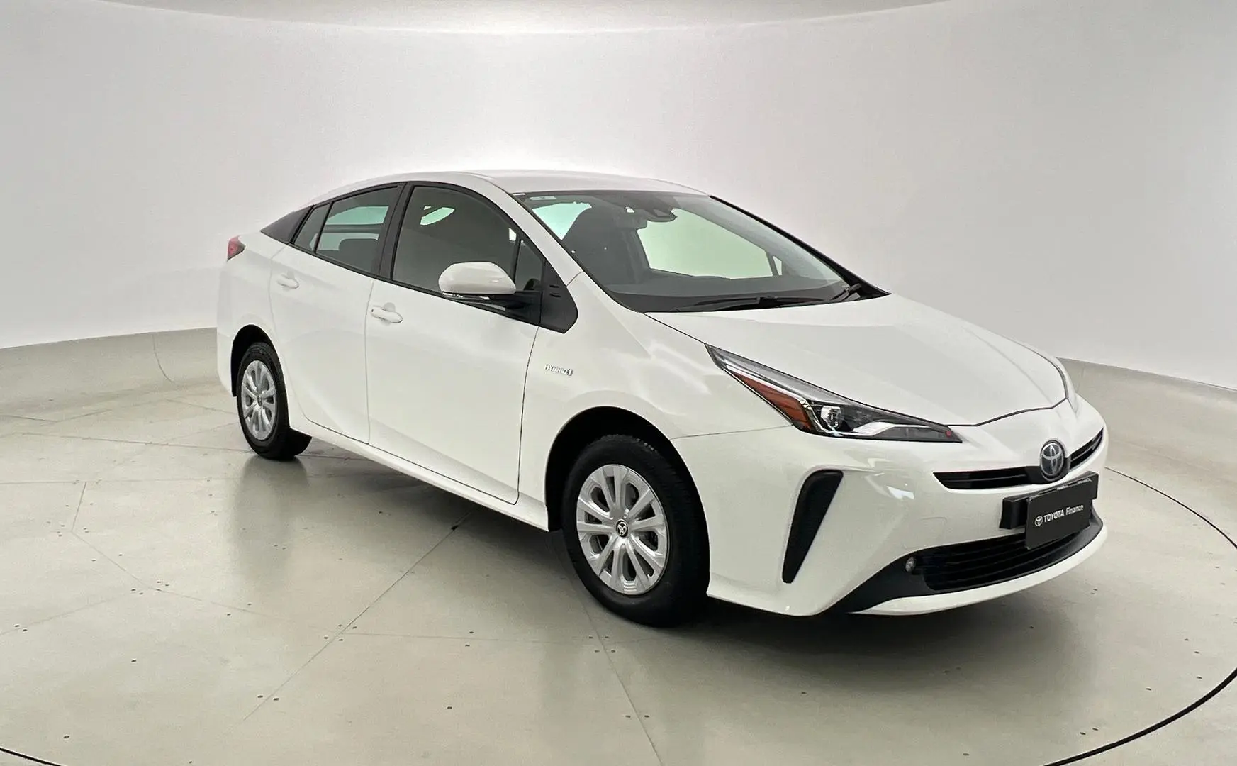 2021 Toyota Prius Gallery Image 1