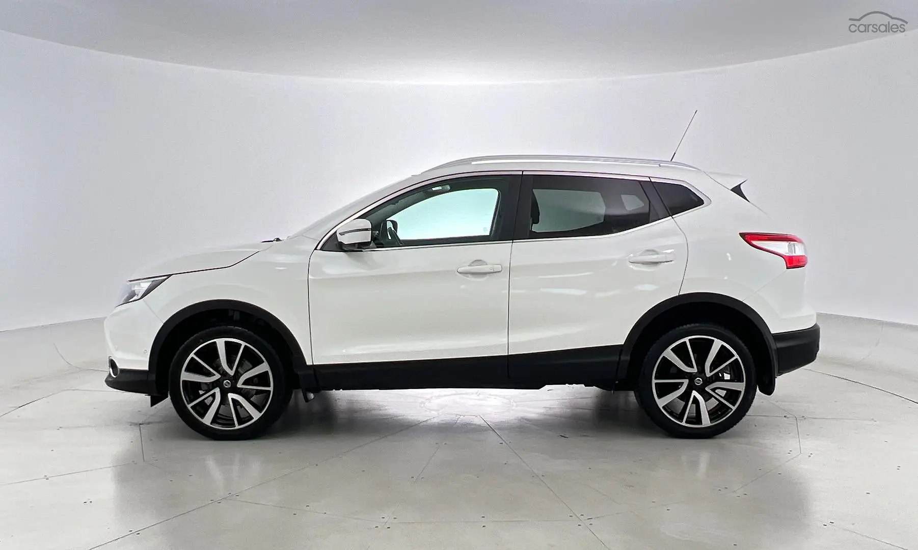 2016 Nissan QASHQAI Image 8