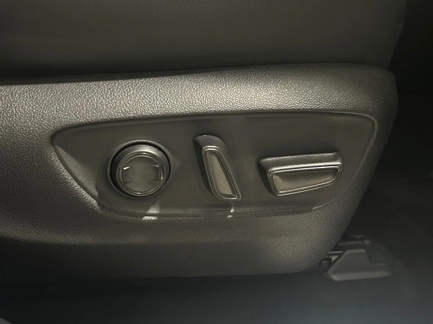 2023 Toyota Kluger Gallery Image 21