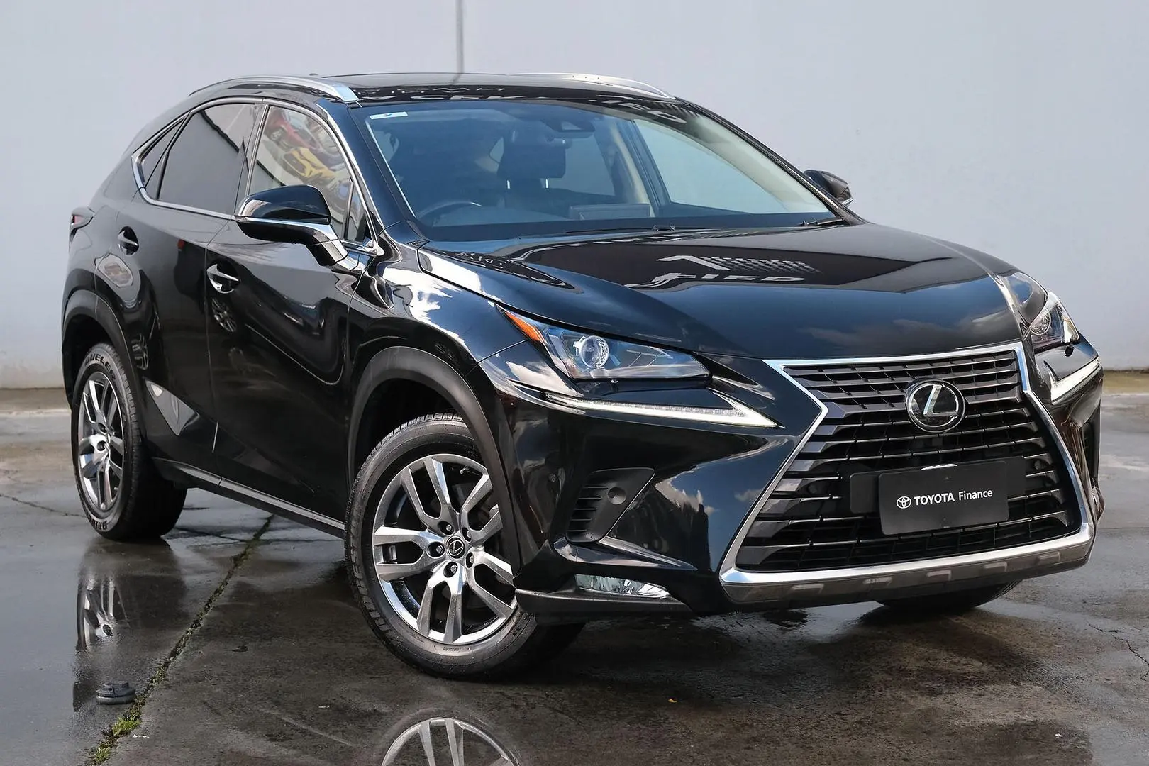 2019 Lexus NX Gallery Image 1