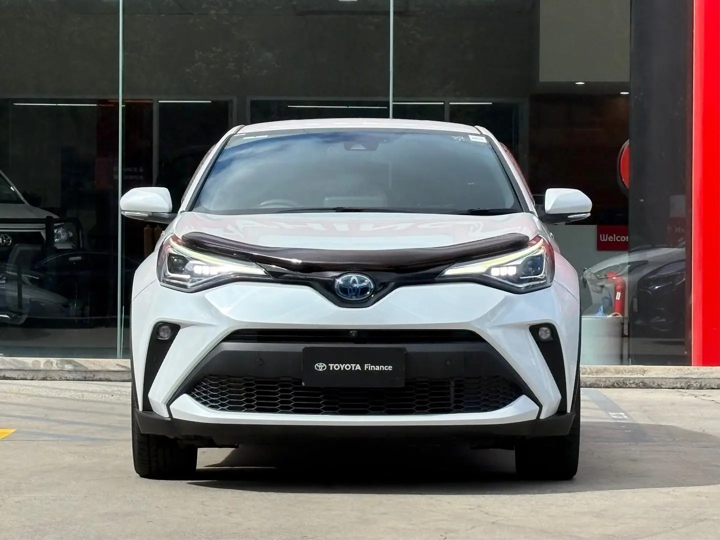 2022 Toyota C-HR Gallery Image 7