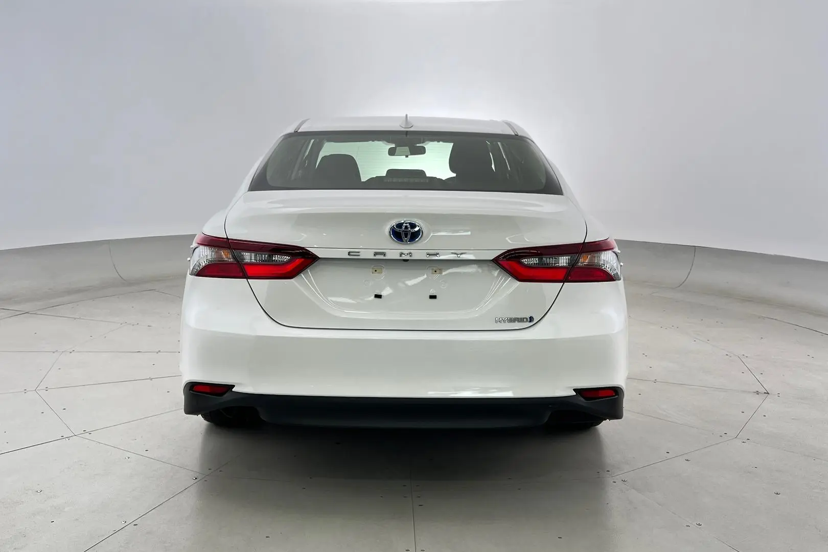 2023 Toyota Camry Gallery Image 6