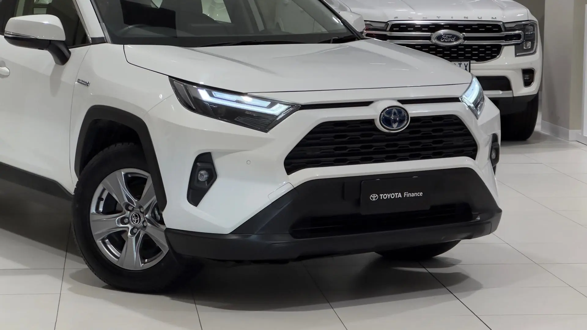 2022 Toyota RAV4 Gallery Image 3
