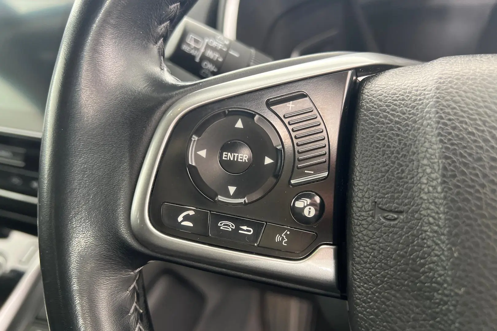 2018 Honda CR-V Gallery Image 15