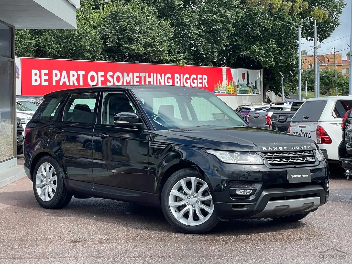 2017 Land Rover Range Rover Sport Image 1