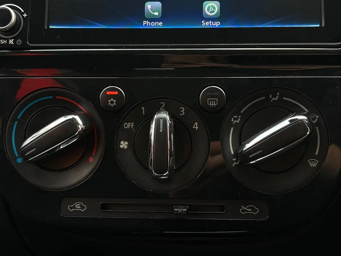 2020 Mitsubishi Mirage Gallery Image 17