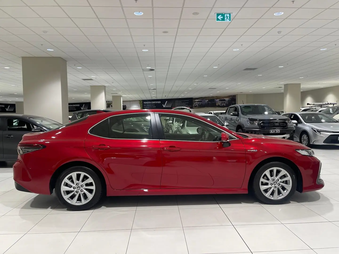 2021 Toyota Camry Gallery Image 2