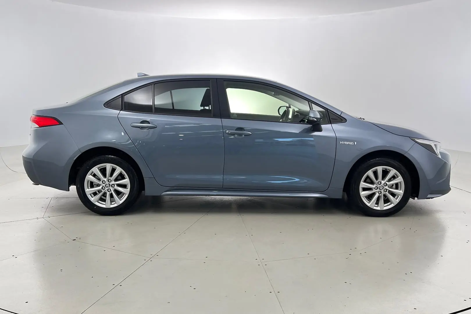 2024 Toyota Corolla Gallery Image 3