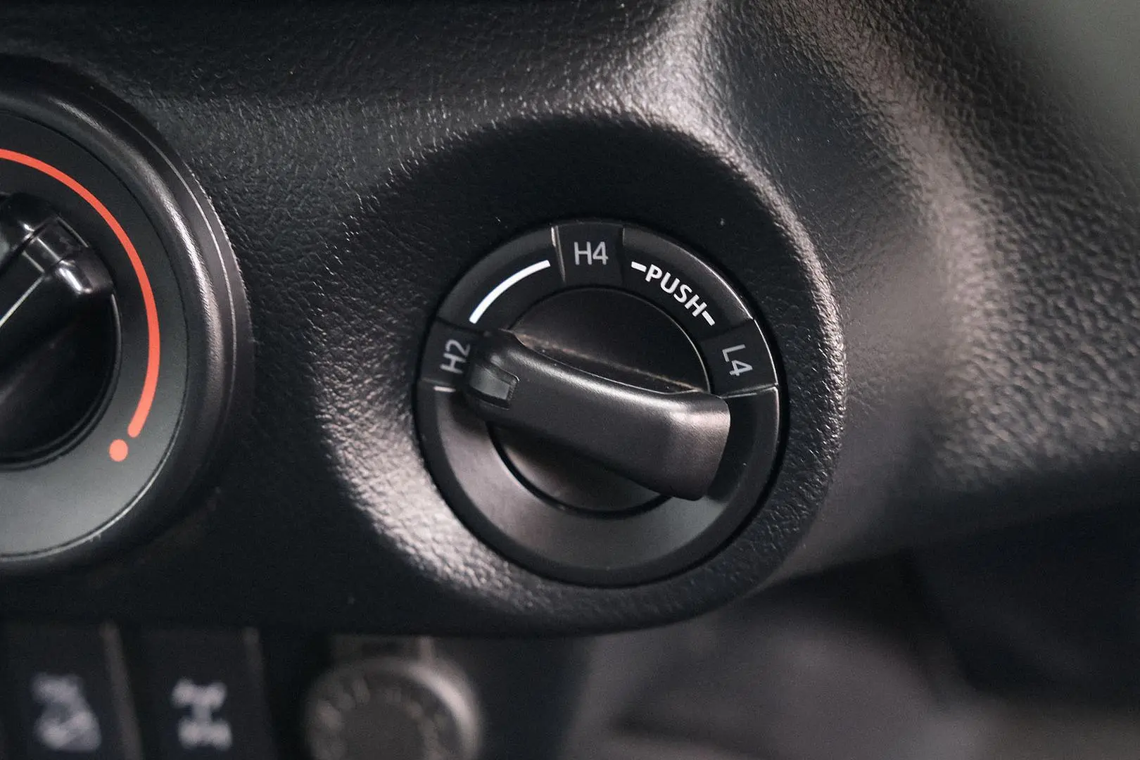 2019 Toyota Hilux Gallery Image 20
