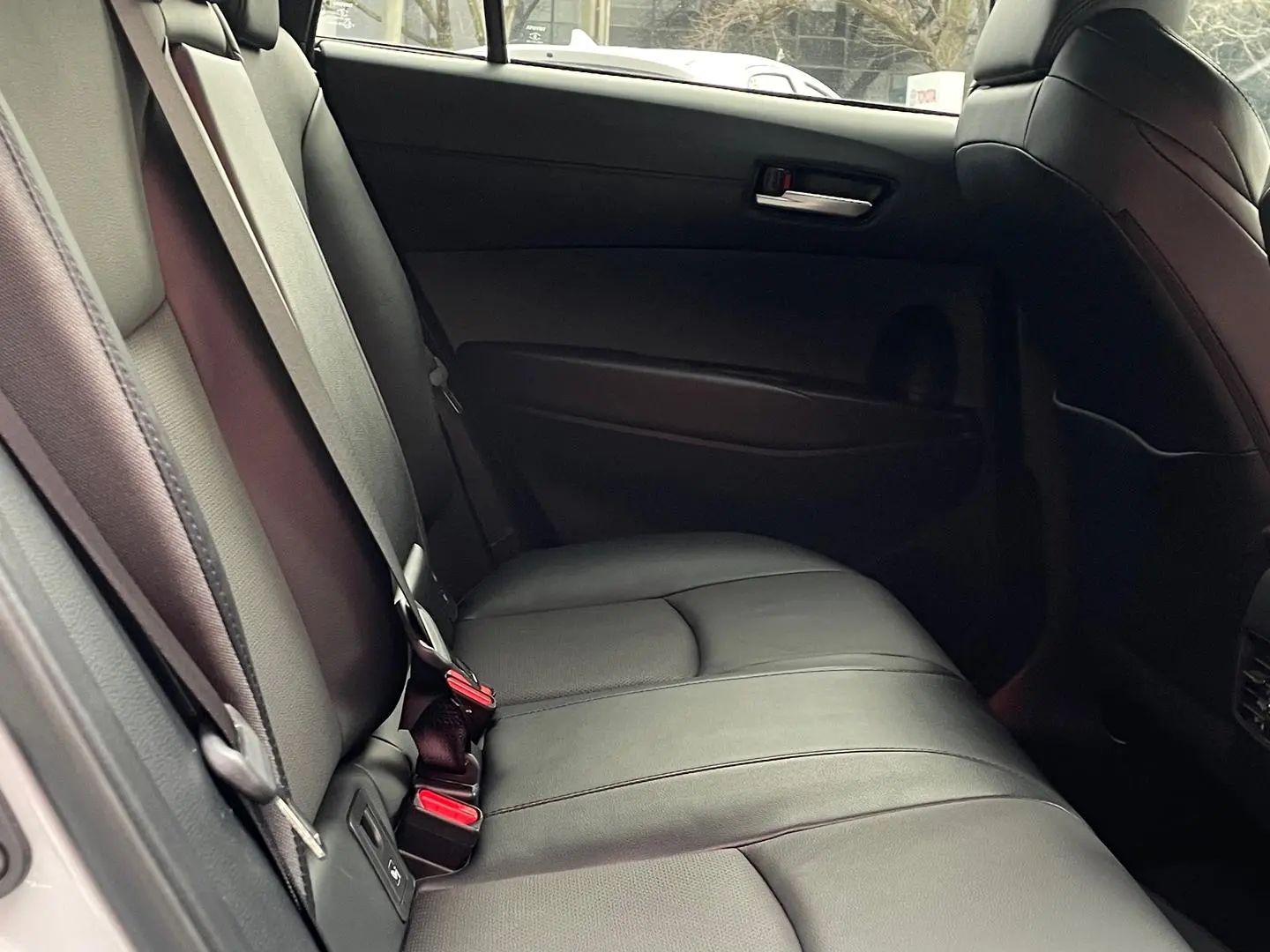 2024 Toyota Corolla Cross Gallery Image 13