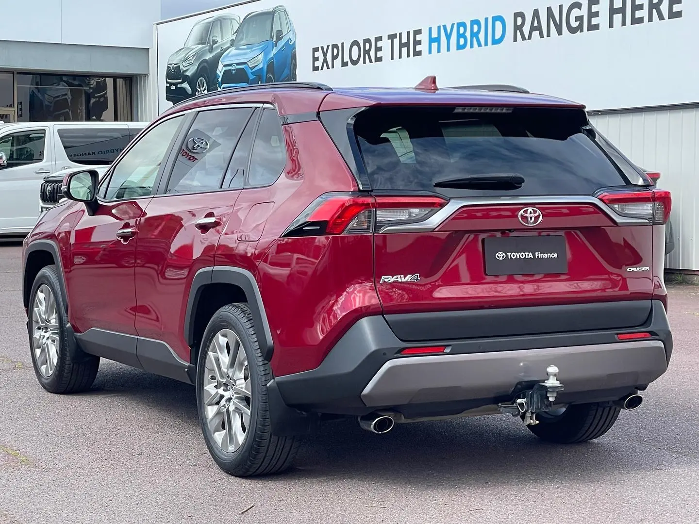 2019 Toyota RAV4 Gallery Image 7