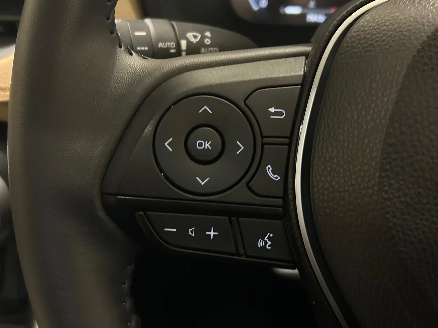 2024 Toyota RAV4 Gallery Image 23